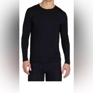 32 degrees black Long Sleeve heat tee in size M